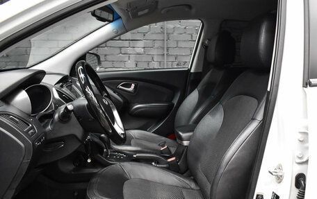 Hyundai ix35 I рестайлинг, 2013 год, 1 450 000 рублей, 20 фотография