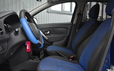 Renault Sandero II рестайлинг, 2016 год, 599 999 рублей, 13 фотография