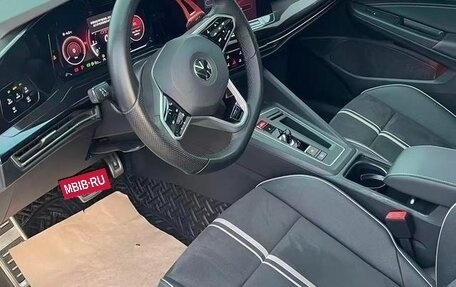 Volkswagen Golf VIII, 2023 год, 2 380 000 рублей, 8 фотография