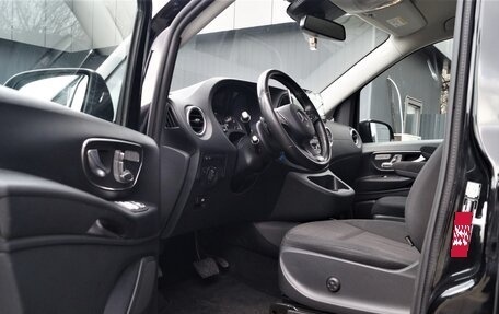 Mercedes-Benz Vito, 2019 год, 4 550 000 рублей, 17 фотография