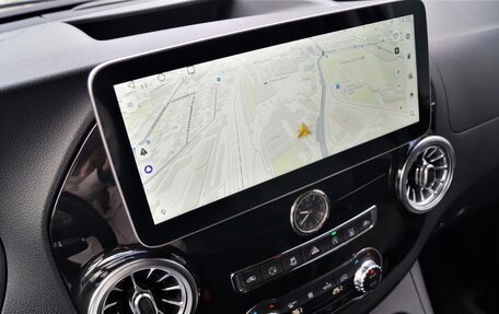 Mercedes-Benz Vito, 2019 год, 4 550 000 рублей, 27 фотография