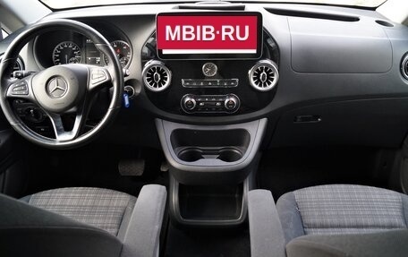 Mercedes-Benz Vito, 2019 год, 4 550 000 рублей, 32 фотография