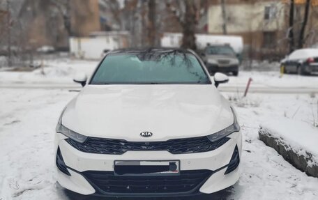 KIA K5, 2021 год, 3 300 000 рублей, 2 фотография