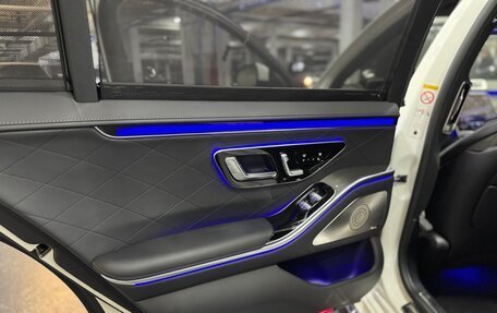 Mercedes-Benz S-Класс, 2022 год, 14 000 000 рублей, 10 фотография