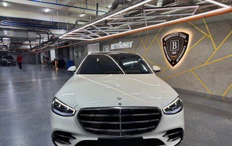 Mercedes-Benz S-Класс, 2022 год, 14 000 000 рублей, 2 фотография