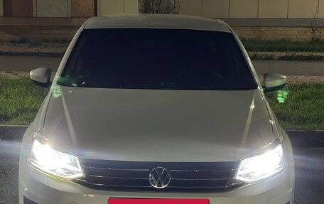 Volkswagen Polo VI (EU Market), 2016 год, 800 000 рублей, 2 фотография