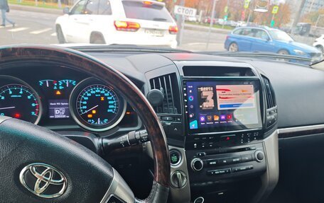 Toyota Land Cruiser 200, 2010 год, 3 300 000 рублей, 4 фотография