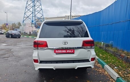 Toyota Land Cruiser 200, 2010 год, 3 300 000 рублей, 3 фотография