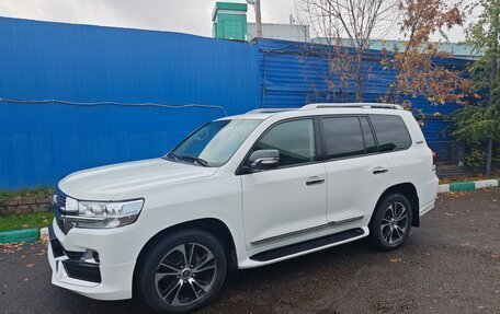 Toyota Land Cruiser 200, 2010 год, 3 300 000 рублей, 6 фотография