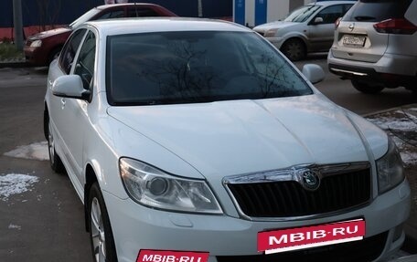 Skoda Octavia, 2011 год, 570 000 рублей, 2 фотография