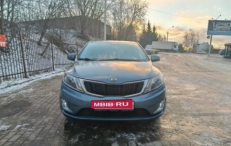 KIA Rio III рестайлинг, 2013 год, 730 000 рублей, 2 фотография