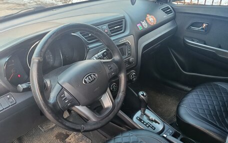KIA Rio III рестайлинг, 2013 год, 730 000 рублей, 19 фотография
