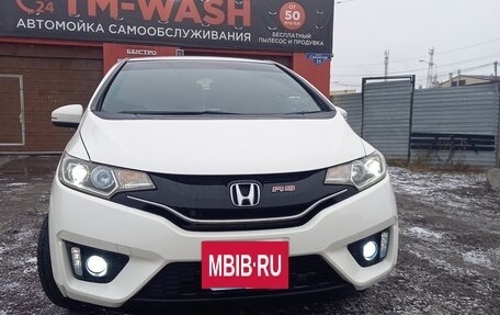 Honda Fit III, 2013 год, 1 250 000 рублей, 2 фотография