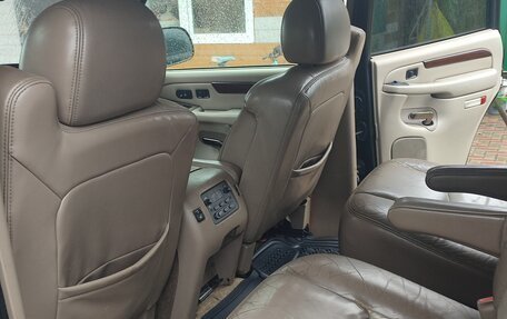 GMC Yukon III, 2002 год, 800 000 рублей, 9 фотография