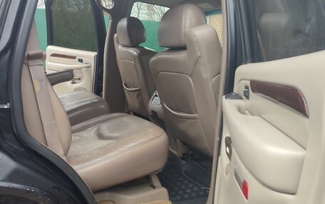 GMC Yukon III, 2002 год, 800 000 рублей, 11 фотография