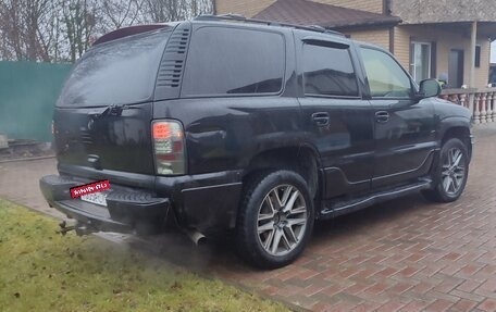 GMC Yukon III, 2002 год, 800 000 рублей, 14 фотография