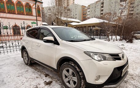 Toyota RAV4, 2013 год, 1 499 999 рублей, 2 фотография
