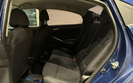 Hyundai Solaris II рестайлинг, 2016 год, 850 000 рублей, 24 фотография