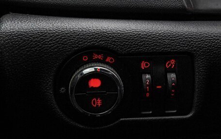 Opel Astra J, 2011 год, 760 000 рублей, 17 фотография