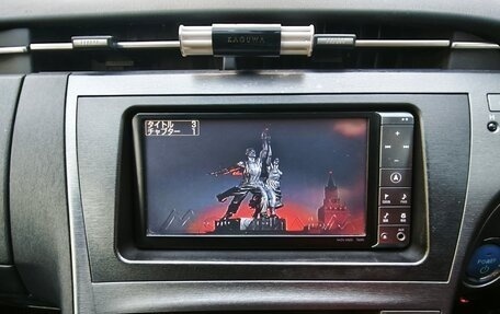 Toyota Prius, 2015 год, 1 650 000 рублей, 31 фотография