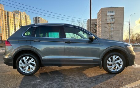 Volkswagen Tiguan II, 2021 год, 3 200 000 рублей, 6 фотография
