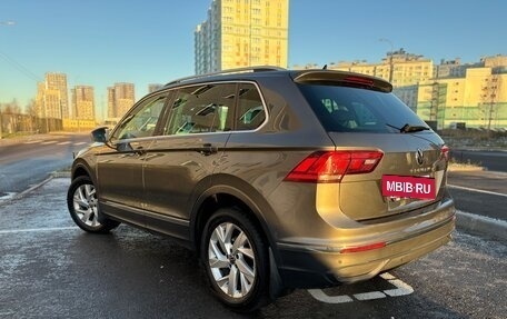 Volkswagen Tiguan II, 2021 год, 3 200 000 рублей, 4 фотография