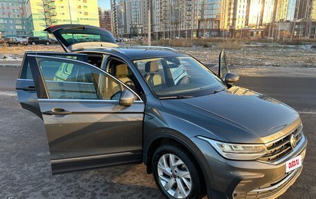 Volkswagen Tiguan II, 2021 год, 3 200 000 рублей, 8 фотография