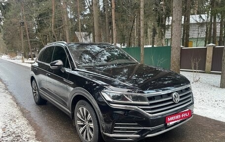 Volkswagen Touareg III, 2019 год, 6 200 000 рублей, 4 фотография