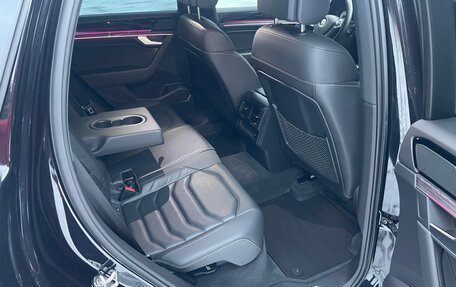 Volkswagen Touareg III, 2019 год, 6 200 000 рублей, 16 фотография