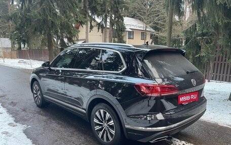 Volkswagen Touareg III, 2019 год, 6 200 000 рублей, 10 фотография