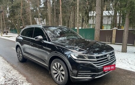 Volkswagen Touareg III, 2019 год, 6 200 000 рублей, 21 фотография