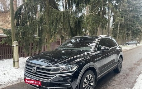Volkswagen Touareg III, 2019 год, 6 200 000 рублей, 22 фотография
