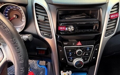 Hyundai i30 II рестайлинг, 2013 год, 1 250 000 рублей, 13 фотография