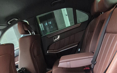 Mercedes-Benz E-Класс, 2014 год, 2 500 000 рублей, 15 фотография