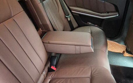 Mercedes-Benz E-Класс, 2014 год, 2 500 000 рублей, 16 фотография