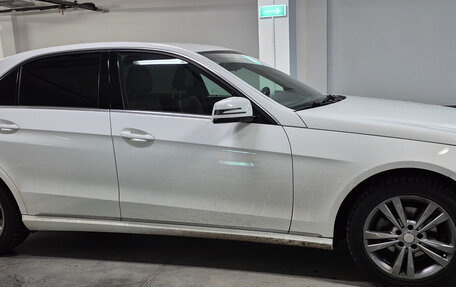 Mercedes-Benz E-Класс, 2014 год, 2 500 000 рублей, 10 фотография