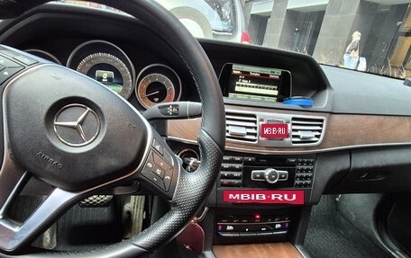 Mercedes-Benz E-Класс, 2014 год, 2 500 000 рублей, 13 фотография