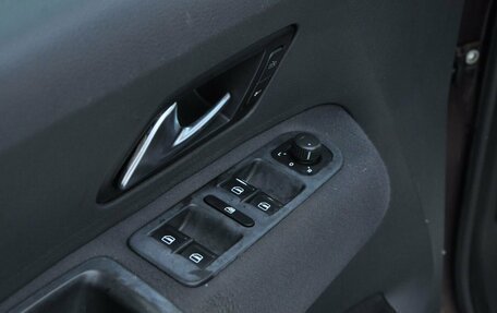 Volkswagen Amarok I рестайлинг, 2013 год, 1 200 000 рублей, 12 фотография