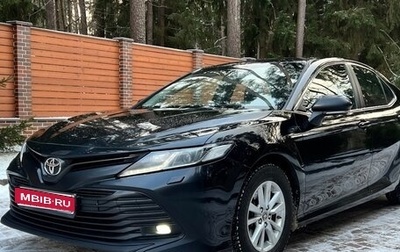 Toyota Camry, 2018 год, 2 190 000 рублей, 1 фотография