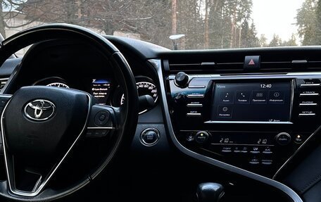 Toyota Camry, 2018 год, 2 190 000 рублей, 19 фотография