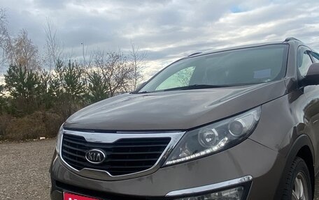 KIA Sportage III, 2010 год, 1 210 000 рублей, 2 фотография