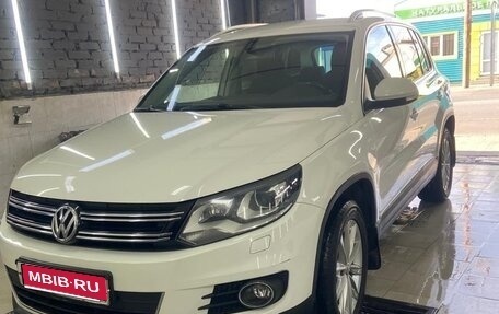 Volkswagen Tiguan I, 2012 год, 1 590 000 рублей, 1 фотография