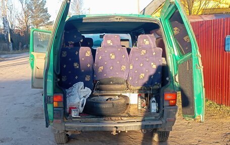 Volkswagen Transporter T4, 1992 год, 450 000 рублей, 3 фотография