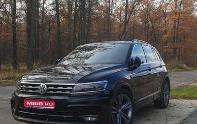 Volkswagen Tiguan II, 2018 год, 2 999 999 рублей, 1 фотография