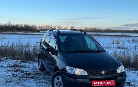 Toyota Corolla Spacio II, 1998 год, 415 000 рублей, 7 фотография