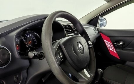 Renault Logan II, 2016 год, 530 000 рублей, 10 фотография