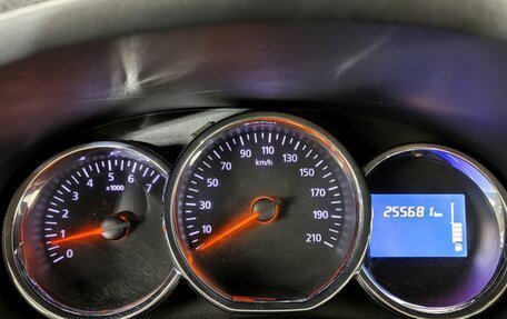 Renault Logan II, 2016 год, 530 000 рублей, 13 фотография