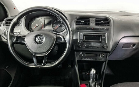 Volkswagen Polo VI (EU Market), 2015 год, 1 197 000 рублей, 12 фотография