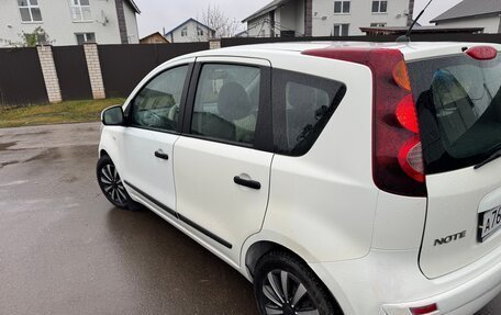 Nissan Note II рестайлинг, 2011 год, 700 000 рублей, 2 фотография