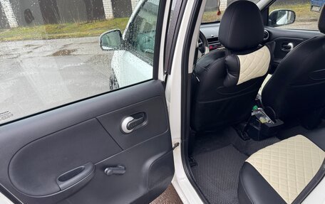 Nissan Note II рестайлинг, 2011 год, 700 000 рублей, 11 фотография